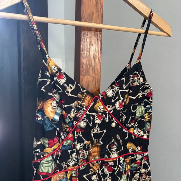 Partying skeletons /Day of the Dead dress by Paper Doll Productions XS - Picture 4 of 13